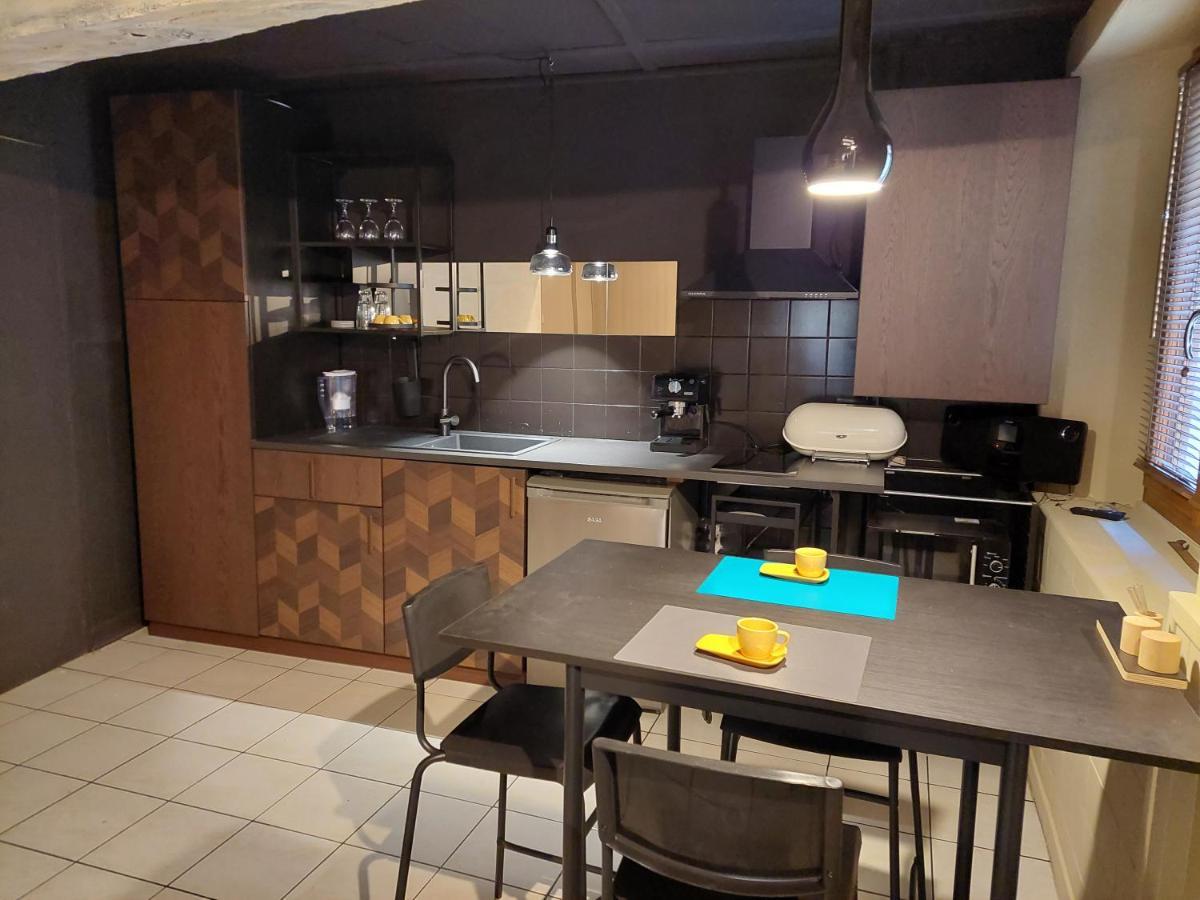 Moderne Historique Apartment แบร์เฌอรัก ภายนอก รูปภาพ